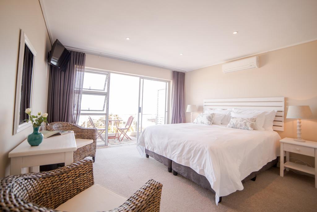 קייפטאון Finchley Guesthouse In Camps Bay מראה חיצוני תמונה